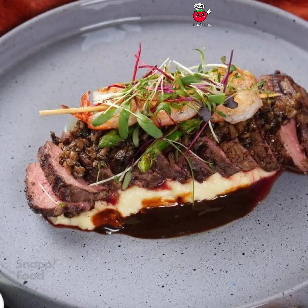 میکس استیک گوشت و میگو