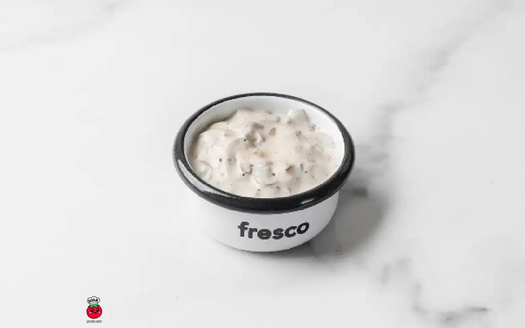 سس قارچ و خامه