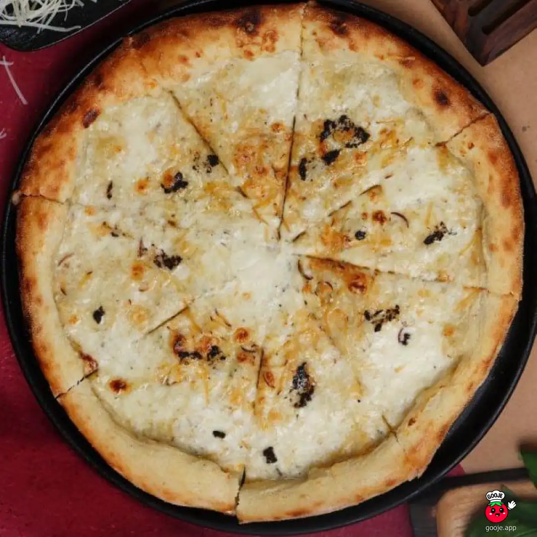 پیتزا چهارپنیر ایتالیایی 32 سانتی متری