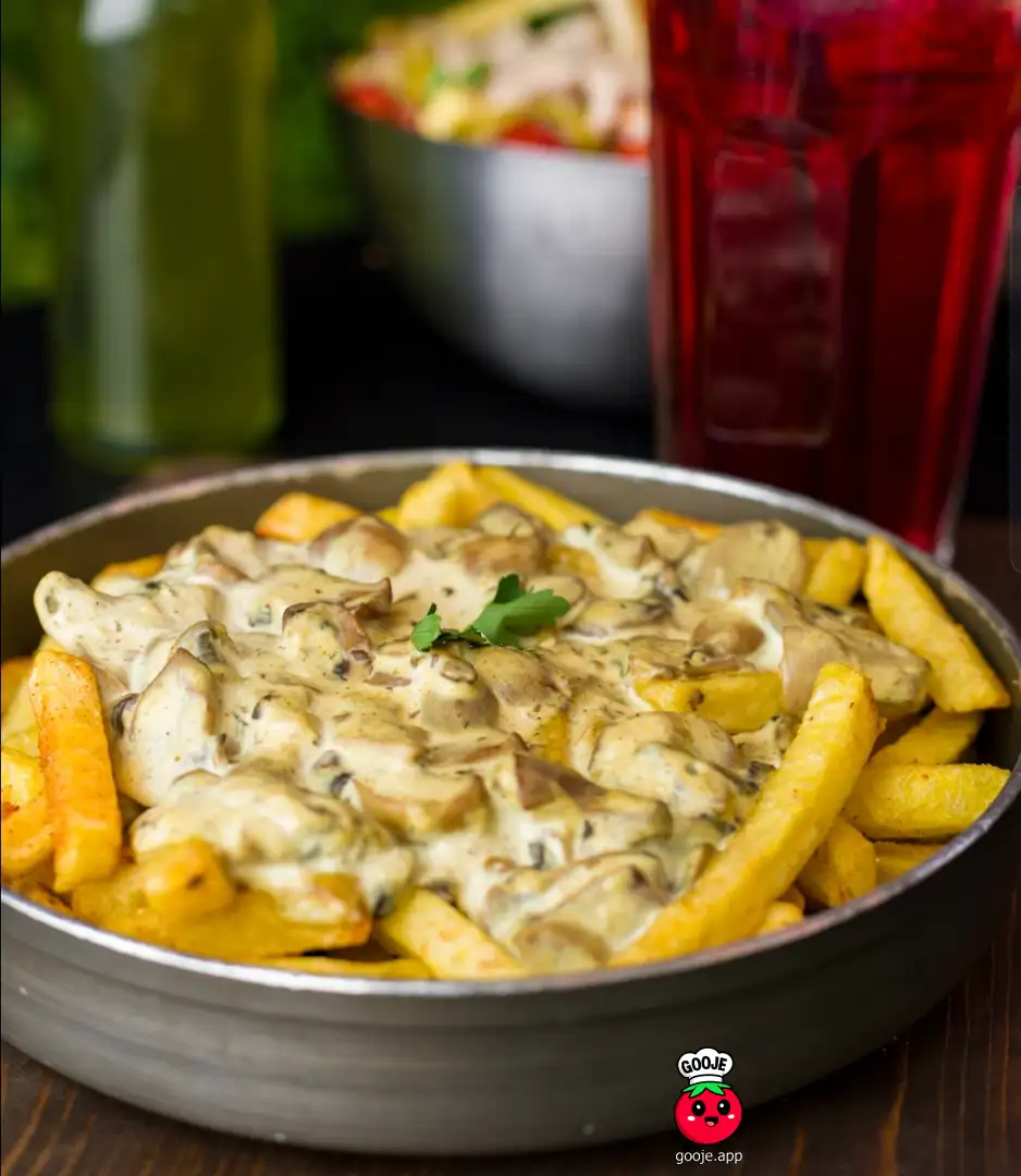سیب‌زمینی با سس قارچ