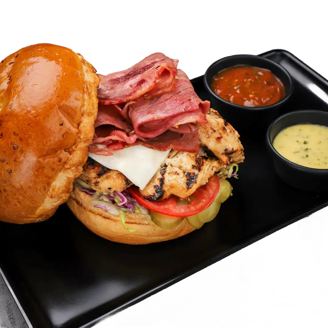 چیکن بیکن برگر