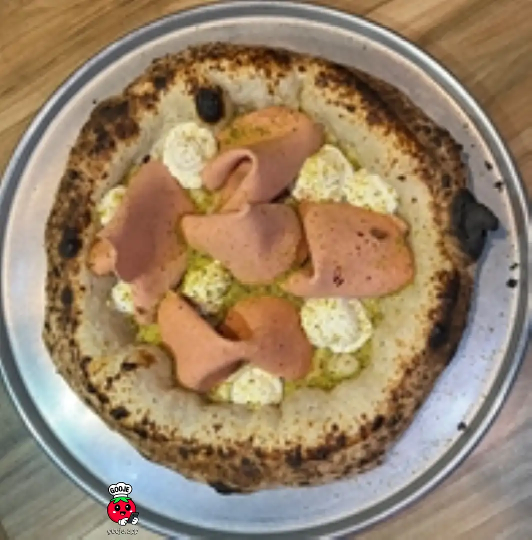 پیتزا مارتادلا