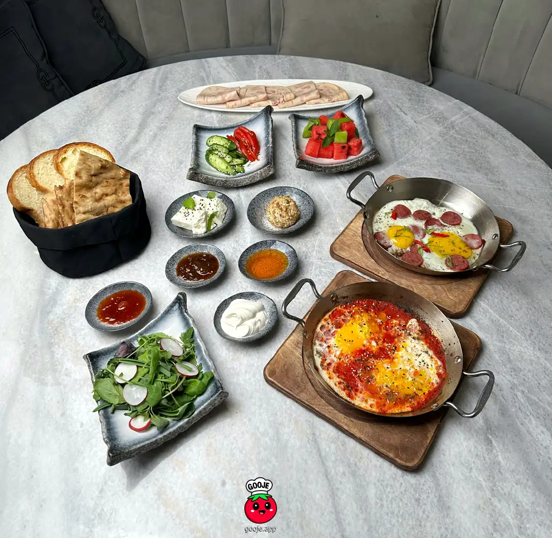 فمیلی مورنینگ