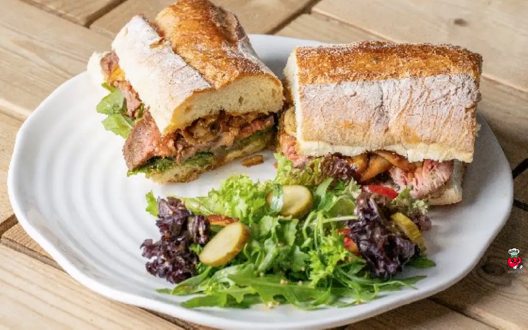 ساندویچ رست بیف